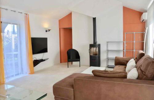 Les Cerisiers maison bertuli climatisé, Piscine chauffée, lit King size, classé 5 étoiles - Foto 18