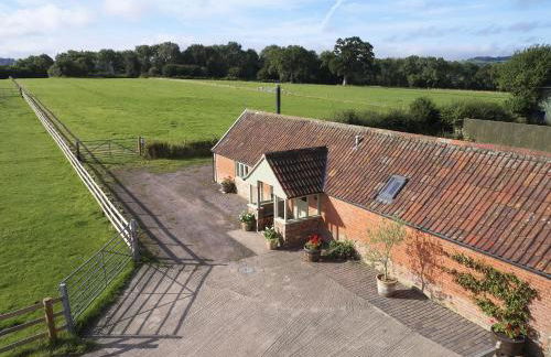 Downclose Piggeries - Photo 17