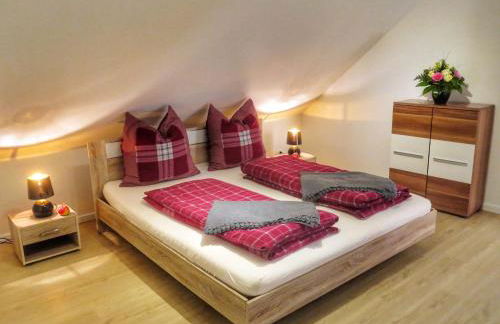 Ferienhaus Kleine Kinzig: Idyllisch | Sauna | Hot Tub | Kamin - Foto 17