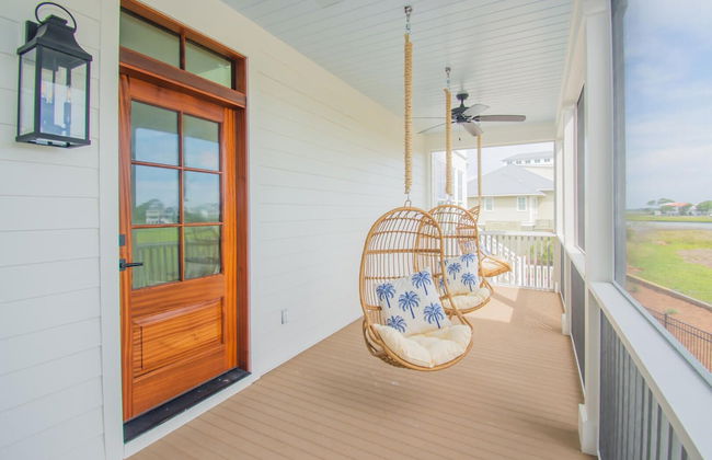 Stunning 4BR Vacation Rental With Private Pool, Spa, & Resort Club Cards - Photo 1