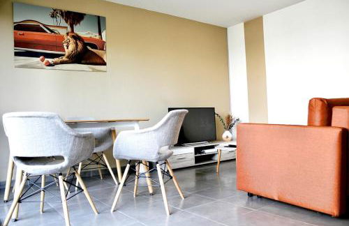 Appartement proche grands axes - parking privé - Foto 7