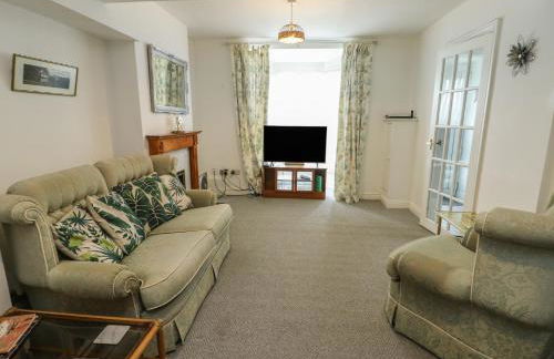 23 Beach Road - Photo 3