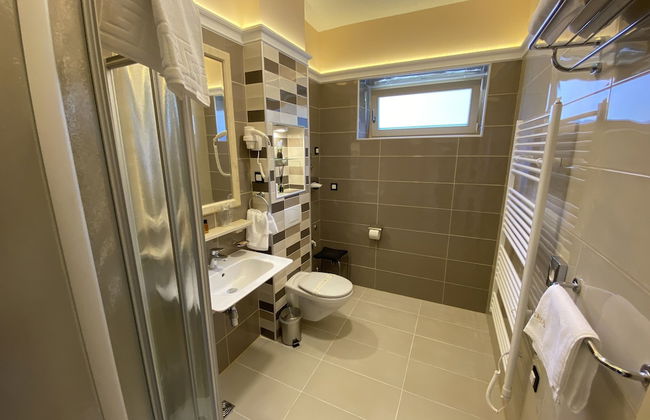 Integrated Hotel Arbia - Villa Magdalena - Foto 14