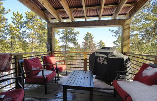 Foote Creek Lodge - Photo 3