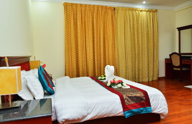 Pearl Bahrain Suites - Photo 12