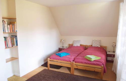 schoene-3-Zimmer-Ferienwohnung-in-St-Dionys-bei-Lueneburg - Foto 5