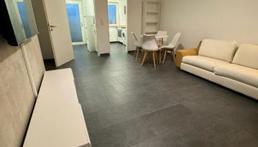 Modern & Zentral in Lev, schnell in Köln DDorf, schnelles WIFI, Netflix - Foto 3