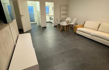 Modern & Zentral in Lev, schnell in Köln DDorf, schnelles WIFI, Netflix - Foto 3