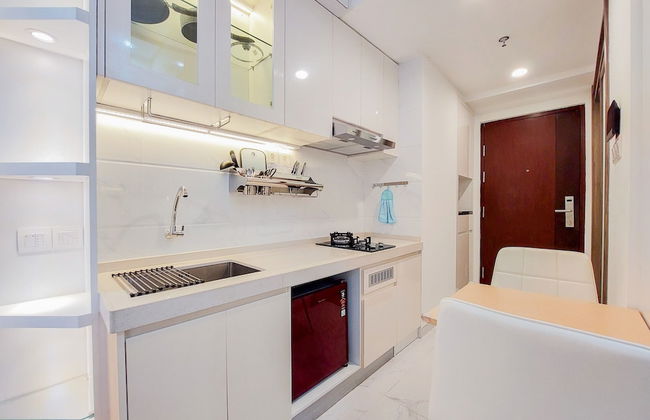 High Floor And Cozy Studio Room At Sky House Bsd Apartment - Foto 5