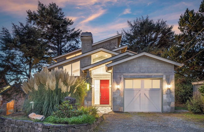 Villa Manzanita by Avantstay Hot Tub, 1 Block to Beach/town, Chef's Kitchen - Foto 16