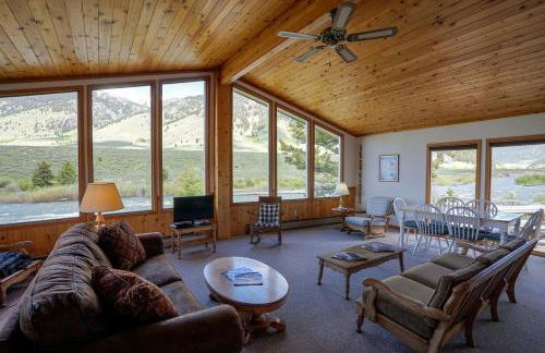 Quaint Vacation Rental with Madison River Views near Yellowstone in Southwest Montana - Foto 21