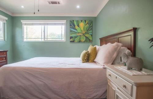 Sequoia Basecamp with Hot Tub Oasis - Foto 5