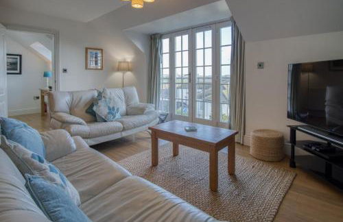 Bayview 2 - 2 Bedroom Apartment - Penally - Photo 18