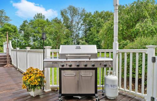 13-Acre Private Estate, Private Lake, Private Golf Range, Private Forest & Hiking Trails - Foto 29