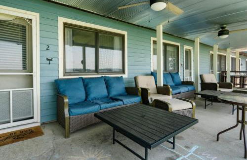 2 Lakeside Apartment Units in One at Fife Lake Lodge - Foto 38