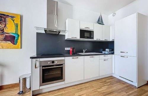 Luxury 1 bedroom Quai St Pierre 2 mins from the Palais & Croisette 269 - Photo 11
