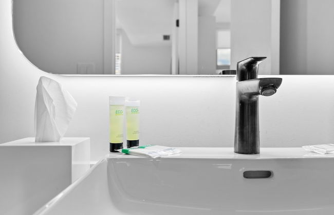 Magnificent Condoat YotelPad Miami - Foto 23