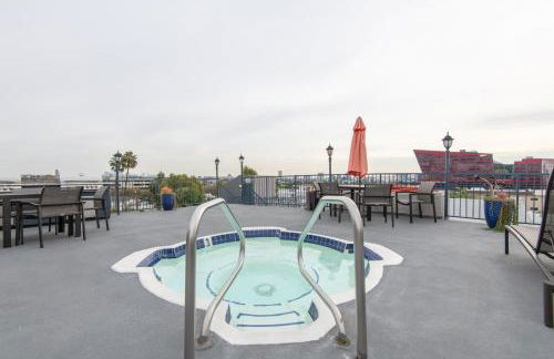 Skyline Terrace Executive Jr One Bedroom with Balcony and Pool - Foto 34