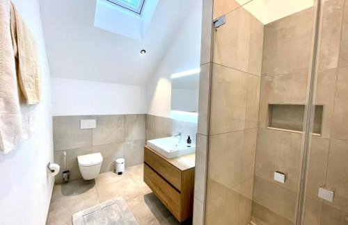 Smart Living Worms - Photo 46