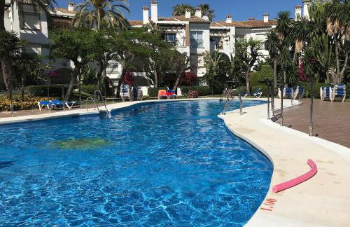 Marbella - Estepona beach frontline apartment - Photo 6
