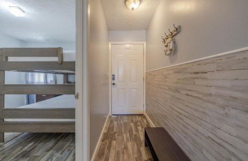 The Turtle House- Quiet complex, 2 BR/ 2 BA - Photo 12