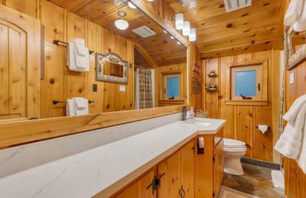 Lakefront Haven by Avantstay Minutes to Ski Resorts Private Dock - Foto 60