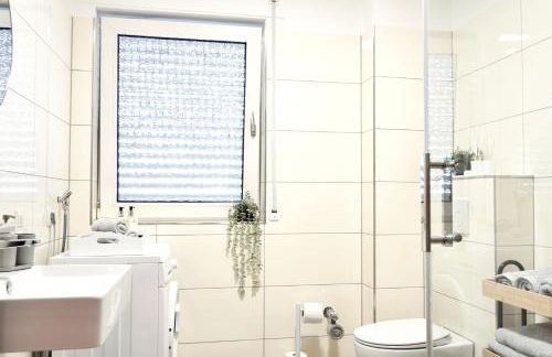 2 Schlafzimmer Wohnung mit Balkon und privatem Stellplatz unmittelbar an der Mosel für bis zu 8 Gäste - Foto 28