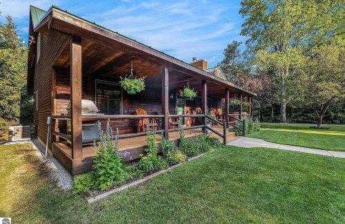 Majestic Escapes Hot Tub Firepit Deck Large Yard - Foto 31