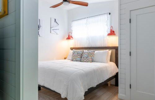 Tranquility Pond Cottage, Relax, Fish and Unwind - Foto 1