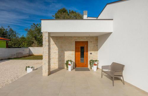 Villa San Zusto, 1600 m2 plot area, heated pool with hydromassage zone - Foto 33