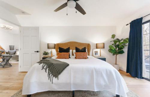 Smokys Landing Disc Golf Game Room Hot Tub - Photo 7