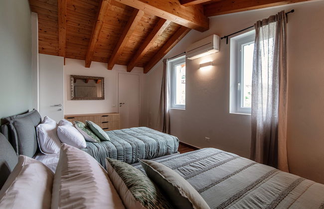 Serendipity - Photo 2