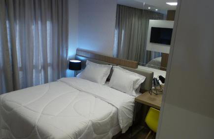 Sky Batel - Apartamentos UROOMS - Photo 13