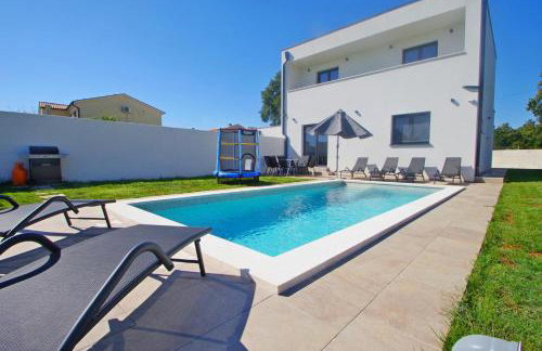 Villa with private pool in village Šišan - Foto 1