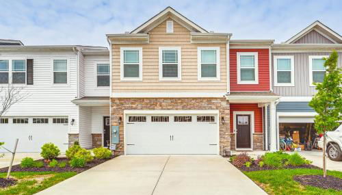 Pool Access and Beach Shuttle Millville Townhome! - Foto 2