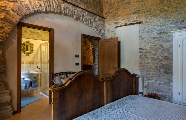 5 bedroom House in Prelà with private pool and garden - Photo 21