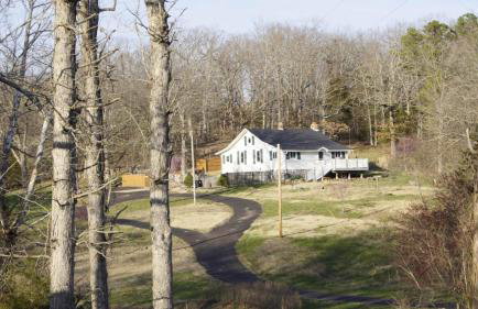 Private Lake Farm Retreat - 5 Homes - 1hr from STL - Foto 2