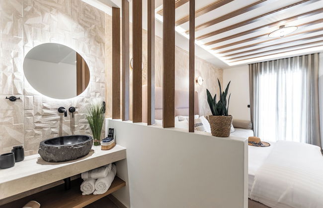 Perla Hotel - Photo 40