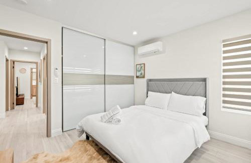 Modern New 3B Home Fully Stocked & Cozy & Sunlight - Foto 29