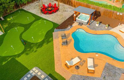 Spacious 4BR Home with Pool, Hot Tub & Games - Foto 1
