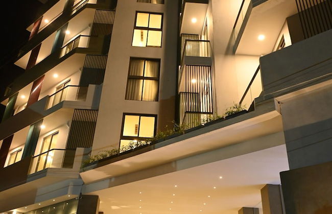 Marine Suites - Photo 76