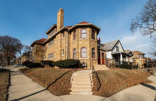 Charming 6BR Home in Milwaukees Historic District - Foto 49