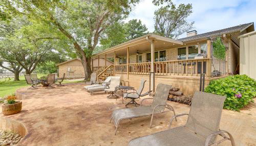 Waterfront Retreat with Dock on Cedar Creek Lake! - Foto 2