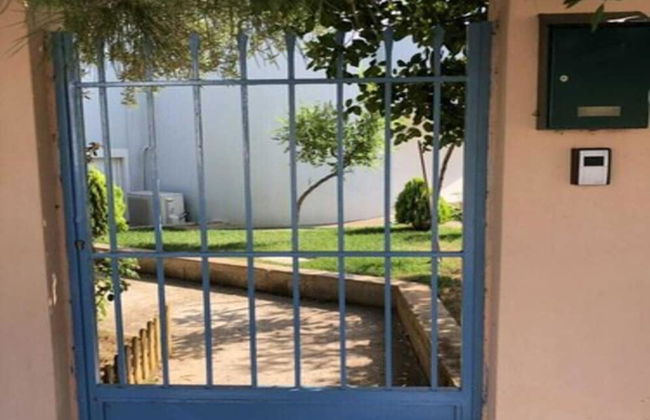 Garden House in Anavyssos - Photo 14