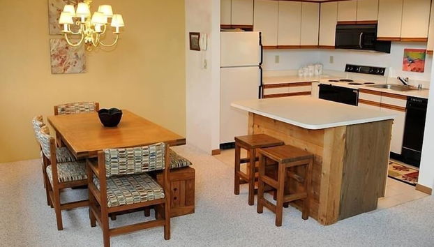 Seven Springs Sunridge 3 BR Condo, Pet Friendly! by RedAwning - Foto 5, Cocina privada