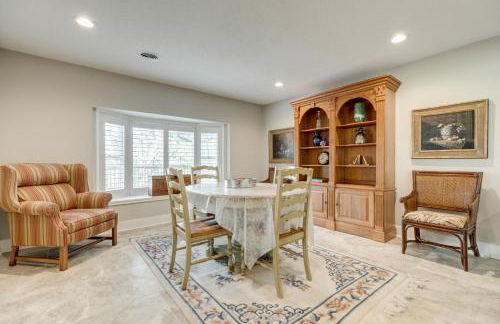 Stunning Waterfront Rental Property with Private Dock and Pool - Foto 23