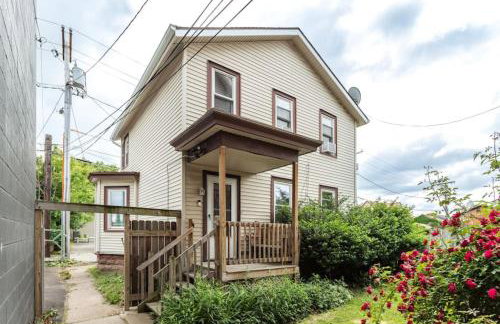 3BR Home with In-Unit Laundry Parking and Sound Bar - Foto 25