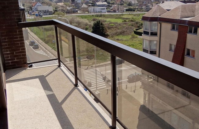 Modern Stay Near Shore - Photo 22