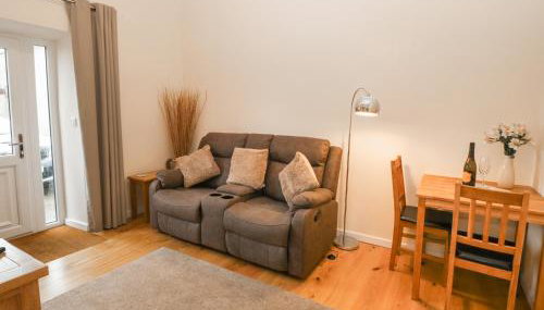 Tyddyn Sianel - Derw - Foto 3