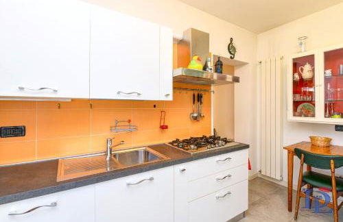 Bea's House, Restyling 2026 Sirmione with Private Garden and shared Pool DesenzanoLoft Official Partner Homes & Villas by Marriott Bonvoy - Foto 16